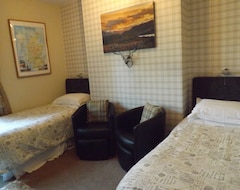 Khách sạn Pitreavie Guest House (Dunfermline, Vương quốc Anh)