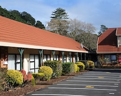 Khách sạn Tudor Court Motor Lodge (Auckland, New Zealand)