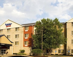 Khách sạn Fairfield Inn & Suites Detroit Livonia (Livonia, Hoa Kỳ)