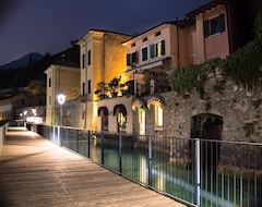 Hotel Bartabel (Gargnano, Italy)