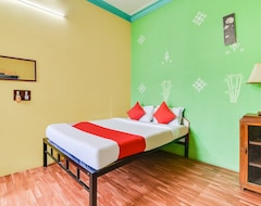 Khách sạn OYO 62555 Manu Residency (Puducherry, Ấn Độ)