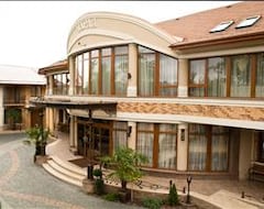 Khách sạn Charda (Uschhorod, Ukraina)