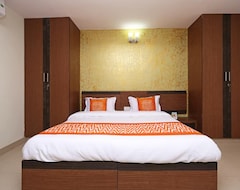 Otel Capital O 8481 Le Tara Residency (Delhi, Hindistan)