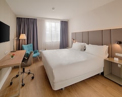 Hotel NH Toulouse Airport (Blagnac, France)