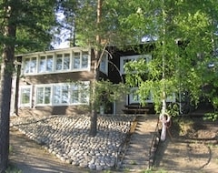 Hotel Urkin Piilopirtti (Hämeenkyrö, Finska)