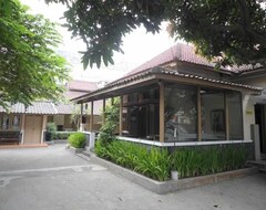 Khách sạn Ndalem Suratin Guesthouse (Yogyakarta, Indonesia)