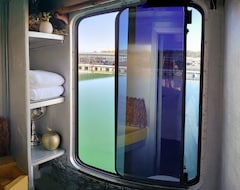 Cijela kuća/apartman Airstream Houseboat with Amazing Lake Travis View (Austin, Sjedinjene Američke Države)