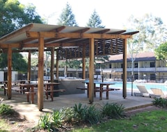 Otel Jamberoo Valley Lodge (Kiama, Avustralya)