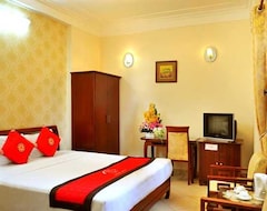 Hotel Luxury (Hanoi, Vijetnam)