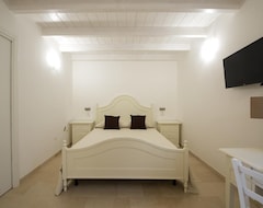 Bed & Breakfast Palazzo Vilei (Giurdignano, Italija)