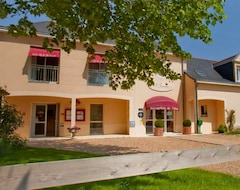Hotel Auberge Bienvenue (Doué-la-Fontaine, France)
