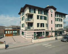 Khách sạn Kristall (Monghidoro, Ý)