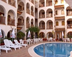 Khách sạn Hotel Eva Park (Cala Ratjada, Tây Ban Nha)