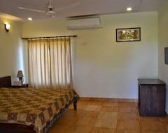 Hotel Vanasthali Cottages (Pachmarhi, India)