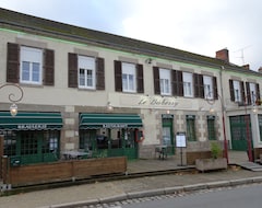 Khách sạn Le Bôberry (Éguzon-Chantôme, Pháp)