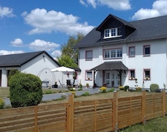 Otel Pension Kölzer (Mörsdorf, Almanya)