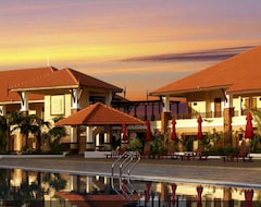 Tok Aman Bali Beach Resort @ Beachfront (Kota Bharu, Malaysia)