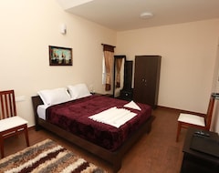 Hotel Paradise Perfect (Udhagamandalam, Indien)
