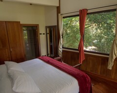 Khách sạn Hotel Aguti Lodge & Reserve (Monteverde, Costa Rica)