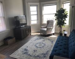 Entire House / Apartment Comfortable Downtown Condo (Salt Lake City, USA)