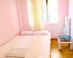 Entire House / Apartment Seashell Apartment (Kavala, Greece)