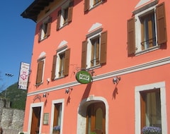 Otel Da Neni (Mori, İtalya)