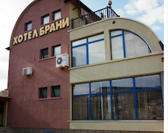 Khách sạn Brani (Ruse, Bun-ga-ri)