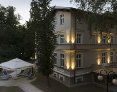 Hotel Willa Mała Pieniawa (Polanica-Zdroj, Poljska)