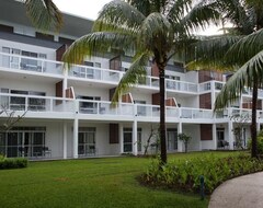 Hotel The Terraces (Nadi, Fiji)
