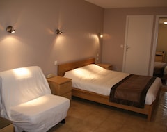 Khách sạn Logis Hotel Le Mirador (Portiragnes, Pháp)