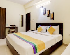 Khách sạn Itsy By Treebo - Royal Monarch (Gorakhpur, Ấn Độ)