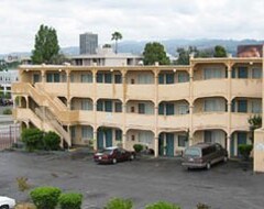Khách sạn Americas Best Value Inn - Oakland  Lake Merritt ex Economy Inn Oakland (Oakland, Hoa Kỳ)