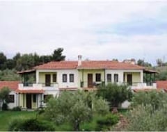 Khách sạn Villa Hrisavgi (Nikiti, Hy Lạp)