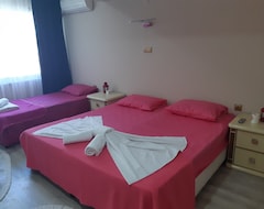 Hotel Akçay Aura Otel (Balikesir, Turkey)