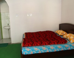 Hotel Kuber Annex (Ghangaria, India)