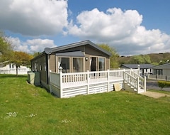 Cijela kuća/apartman Well Appointed 2 Bedroom Holiday Lodge At Shorefield Country Park (Downton, Ujedinjeno Kraljevstvo)