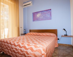 Apart Otel Residence La Palma (Andora, İtalya)