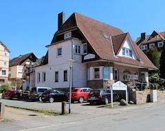 Khách sạn Hotel-Pension Teutonia (Braunlage, Đức)