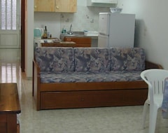 Tüm Ev/Apart Daire Skizenas Rooms (Charaki, Yunanistan)