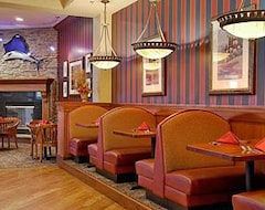 Otel Ramada by Wyndham Sioux Falls Airport - Waterpark Resort & Event Center (Sioux Falls, ABD)