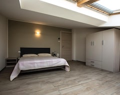 Serviced apartment Bellagio Village (Oliveto Lario, Italy)