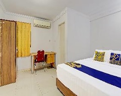 Khách sạn Spot On 91398 Homestay Tentrem 1 (Pati, Indonesia)