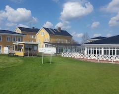 Melleruds Golfklubb Bed & Breakfast (Mellerud, Sverige)