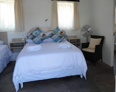 Khách sạn Myrtles Retreat (Stilbaai, Nam Phi)