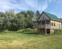 Toàn bộ căn nhà/căn hộ Grasse River Waterfront Cottage Minutes To Waddington (Norfolk, Hoa Kỳ)