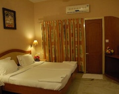 Hotel Saradharam (Chidambaram, India)