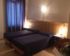 Hotel Albergo Etrusco (Calusco d'Adda, Italy)
