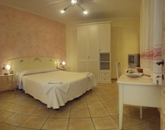 Hotel Dimora Degli Ulivi (Muravera, Italija)