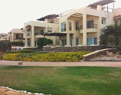 Toàn bộ căn nhà/căn hộ Stunning Holiday Home In Ain Sokhna (Ain El Sokhna, Ai Cập)