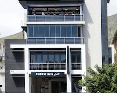 Hotel Check Inn Cape Town (Green Point, South Africa)